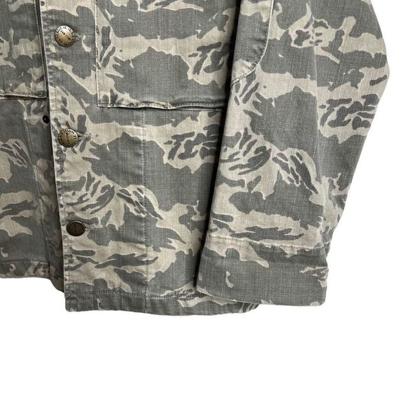 Current Elliot Womens Camo Print Button Down Coat 1 - Picture 2 of 7